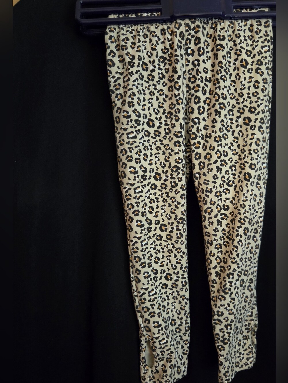 🛍$8Ea-3/$15🛍Dot & Zazz 18-24M Leopard Print Leggings - Beige and Black